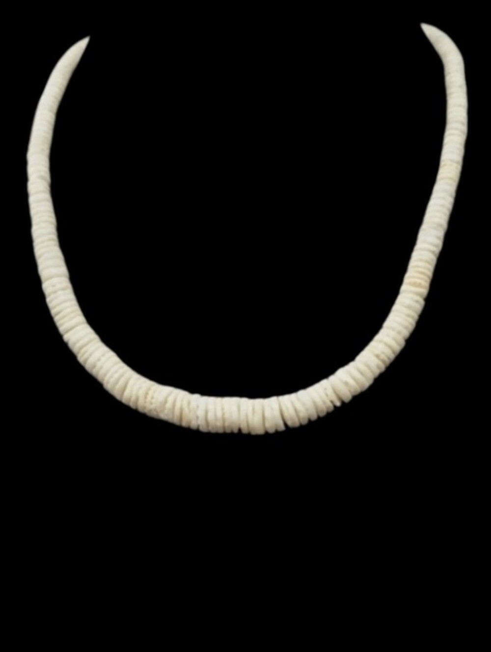 WHITE MEDIUM AND SMALL PUKA SHELLS NECKLACE WITH SCREW CLOSURE